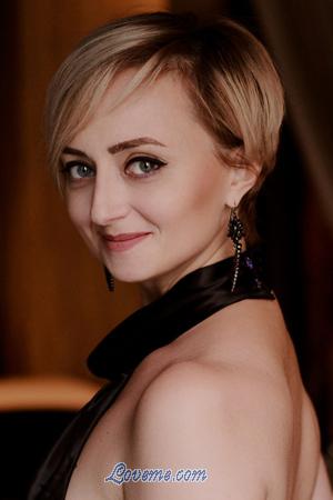 186387 - Viktoriya Age: 40 - Ukraine