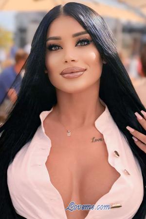 219632 - Georgiana Age: 22 - Romania