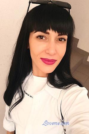 225500 - Yuliya Age: 42 - Ukraine