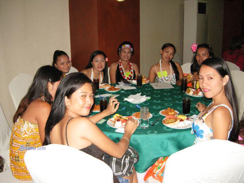 Philippine-Women-9553